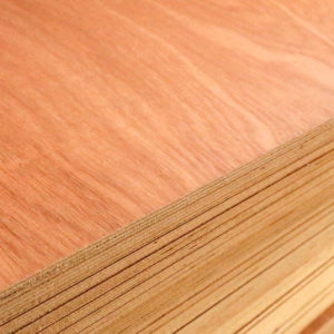 Okoume-plywood